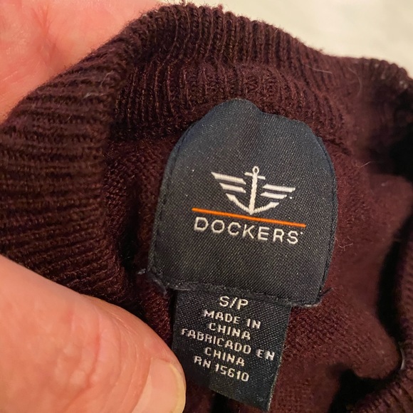 Men’s Dockers sweater lot size small - Picture 5 of 8